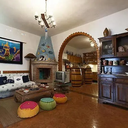 Villa La Lantana